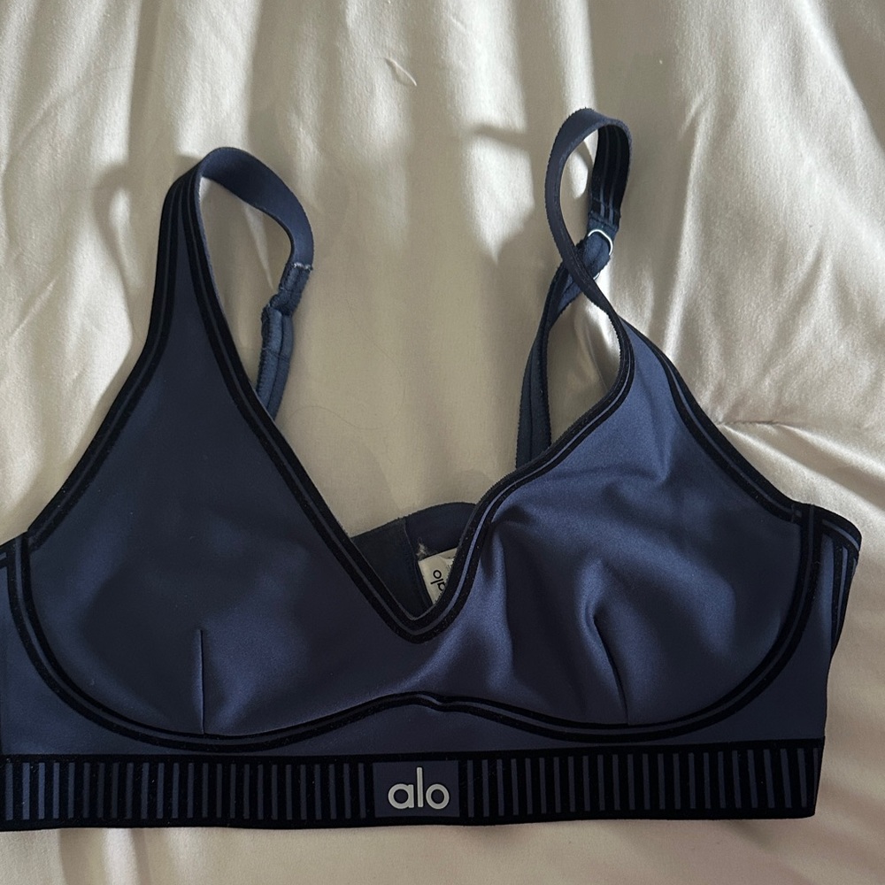 ALO Yoga Dark Blue Sports Bra